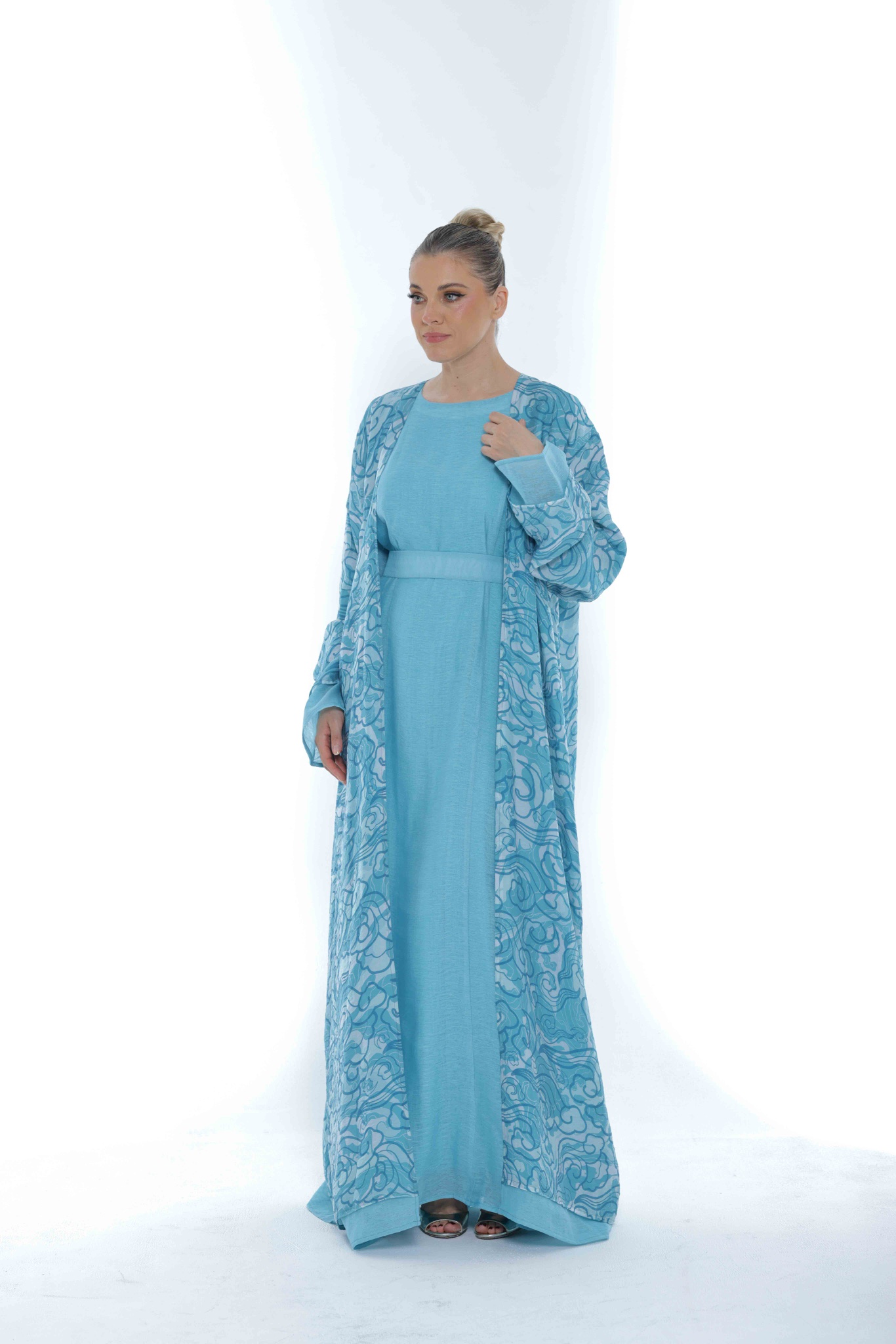 Azure Abaya - Image 3