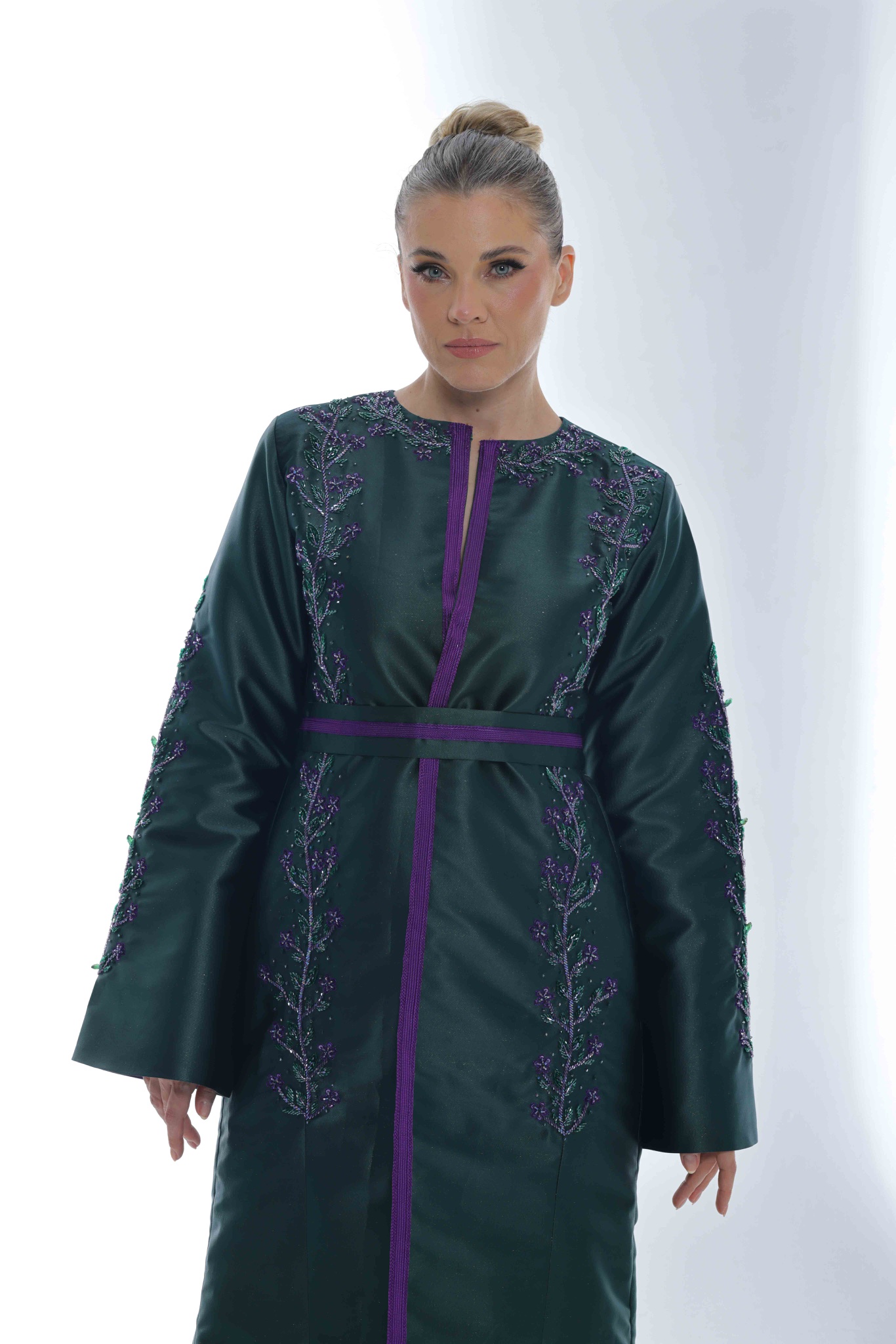 Talia Abaya - Image 12